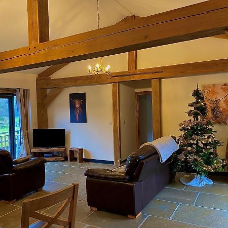 Trelaske Mill Cider Barn-With Hot Tub, Fire Pit Bbq Lewannick Esterno foto